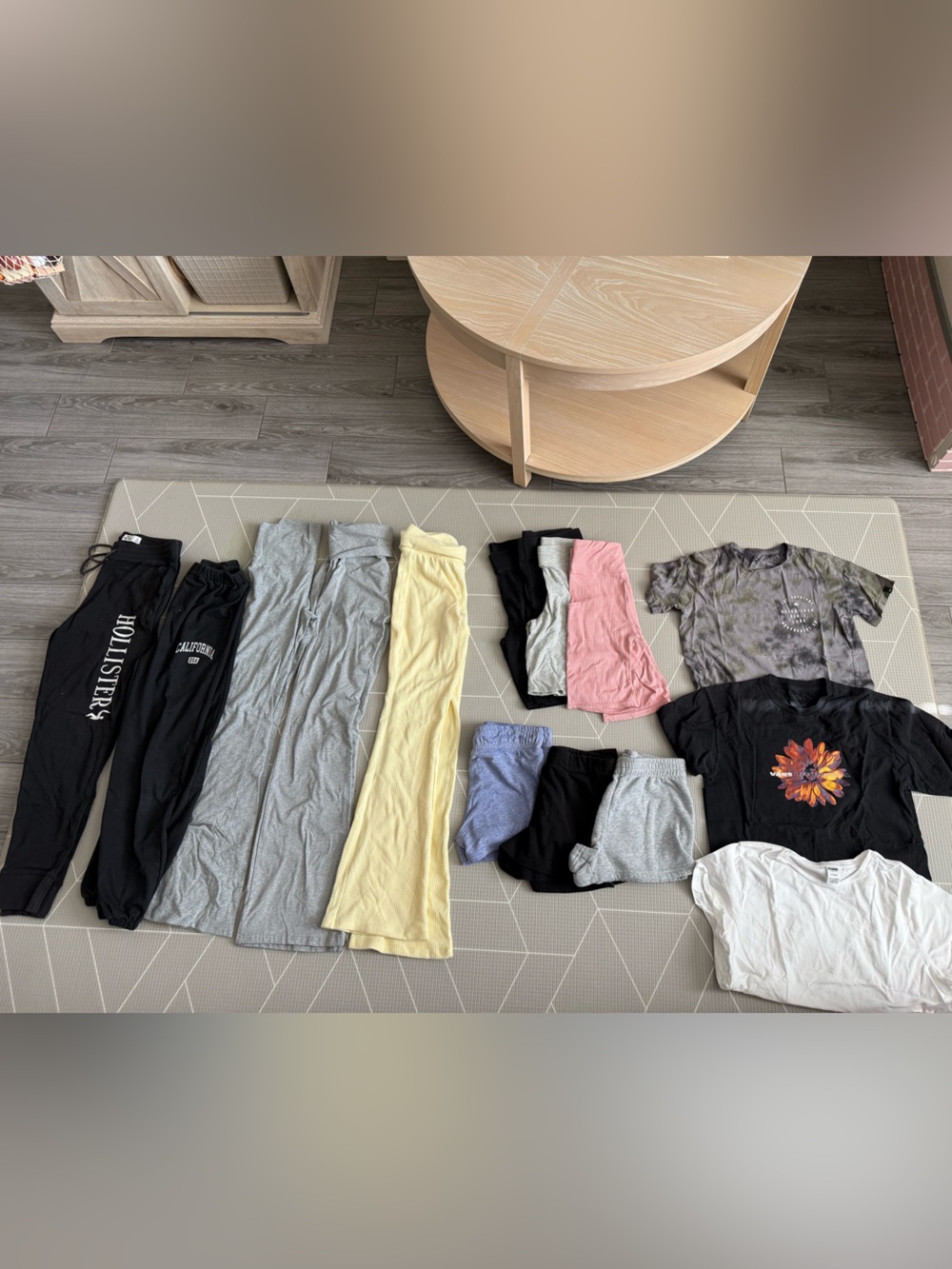 Mixed 14 pc bundle:women’s Casual Clothing Lot-Teen/juniors loungewear•••XS-S
